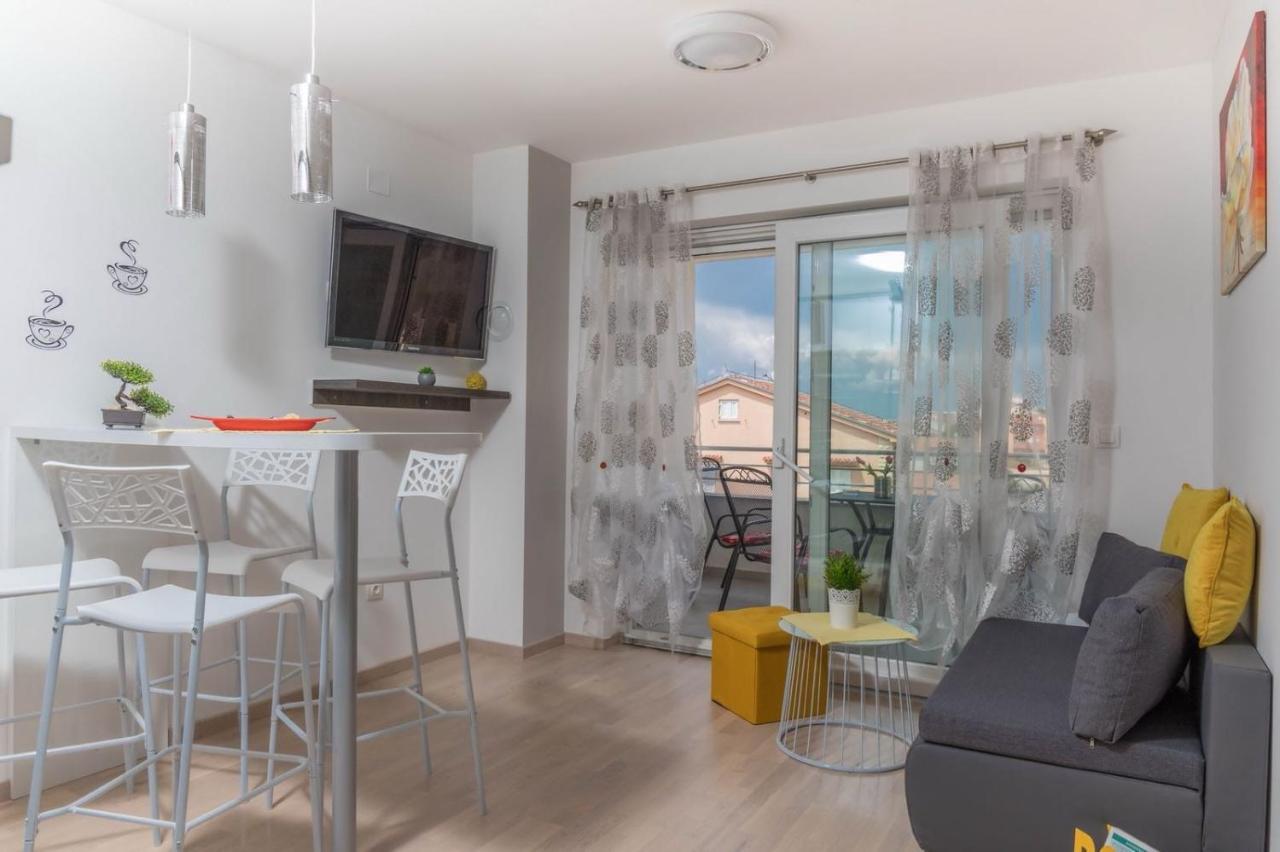Michelle Apartment Crikvenica Ngoại thất bức ảnh
