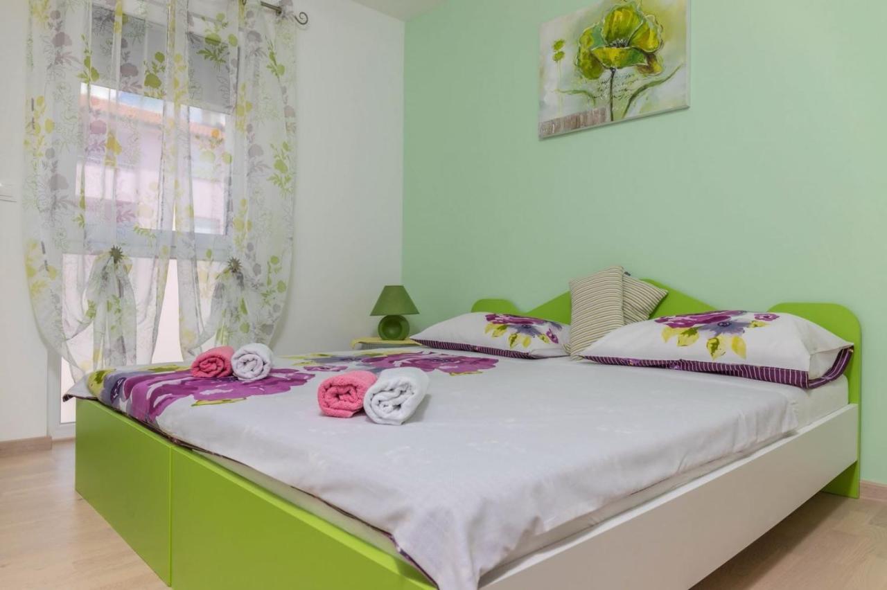 Michelle Apartment Crikvenica Ngoại thất bức ảnh